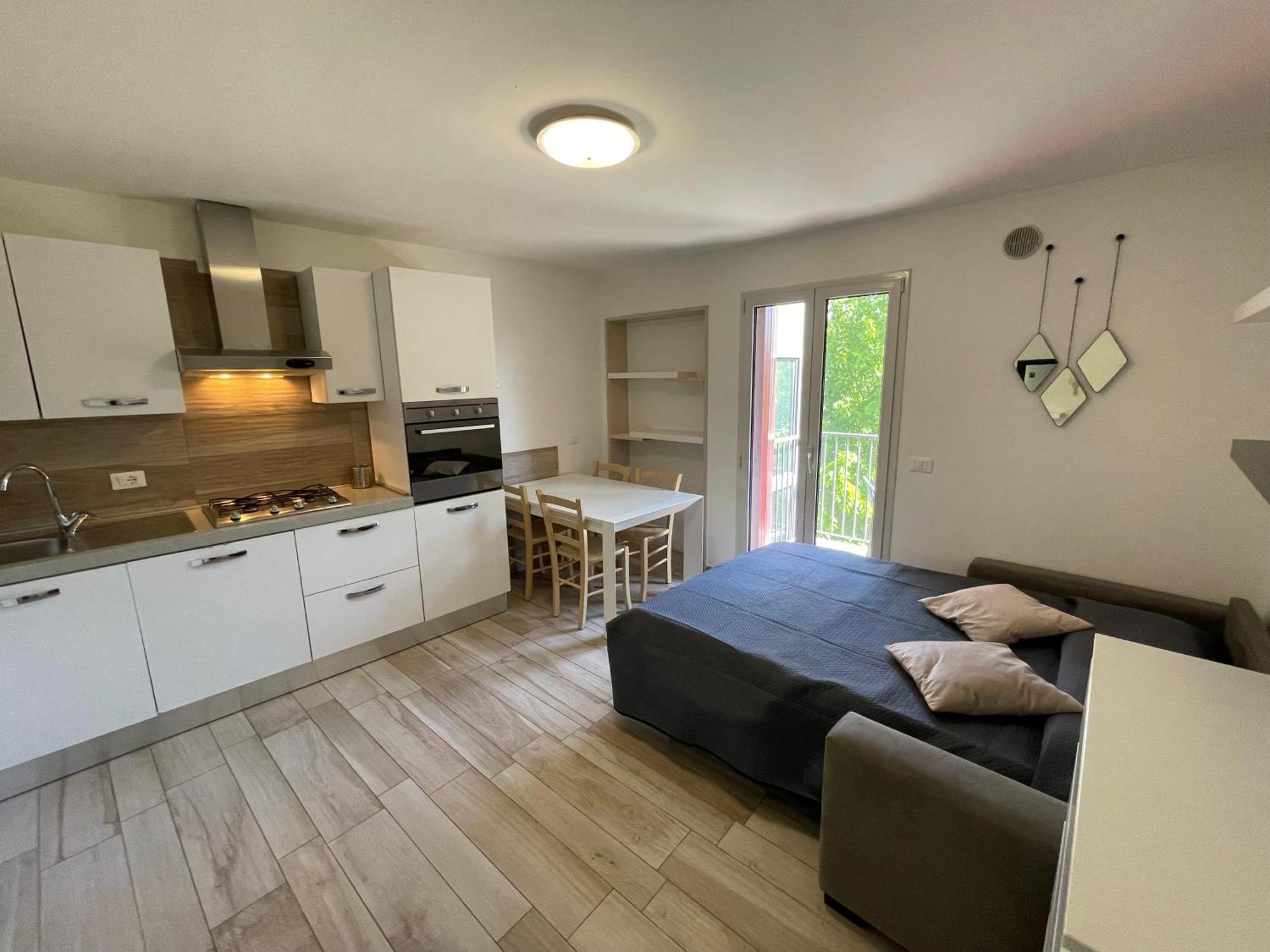 Reverso - Alloggi Con Solarium Vista Mare Caorle Exterior foto